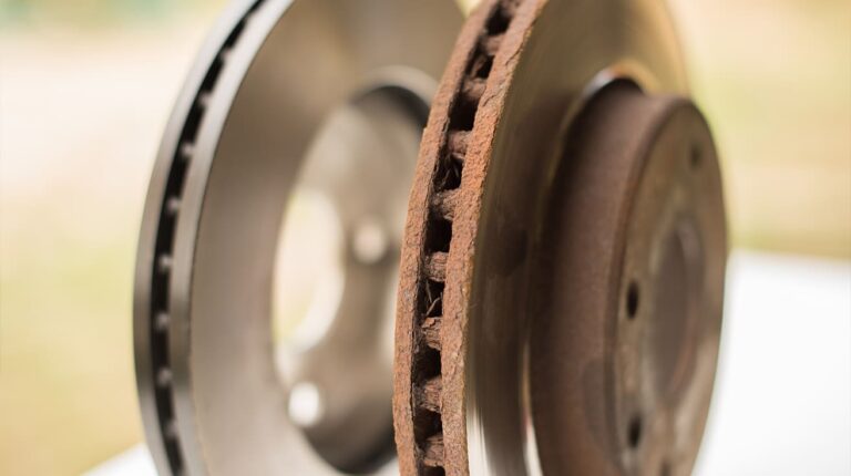 Bremsenverschleiß erkennen: Was tun, wenn es quietscht?